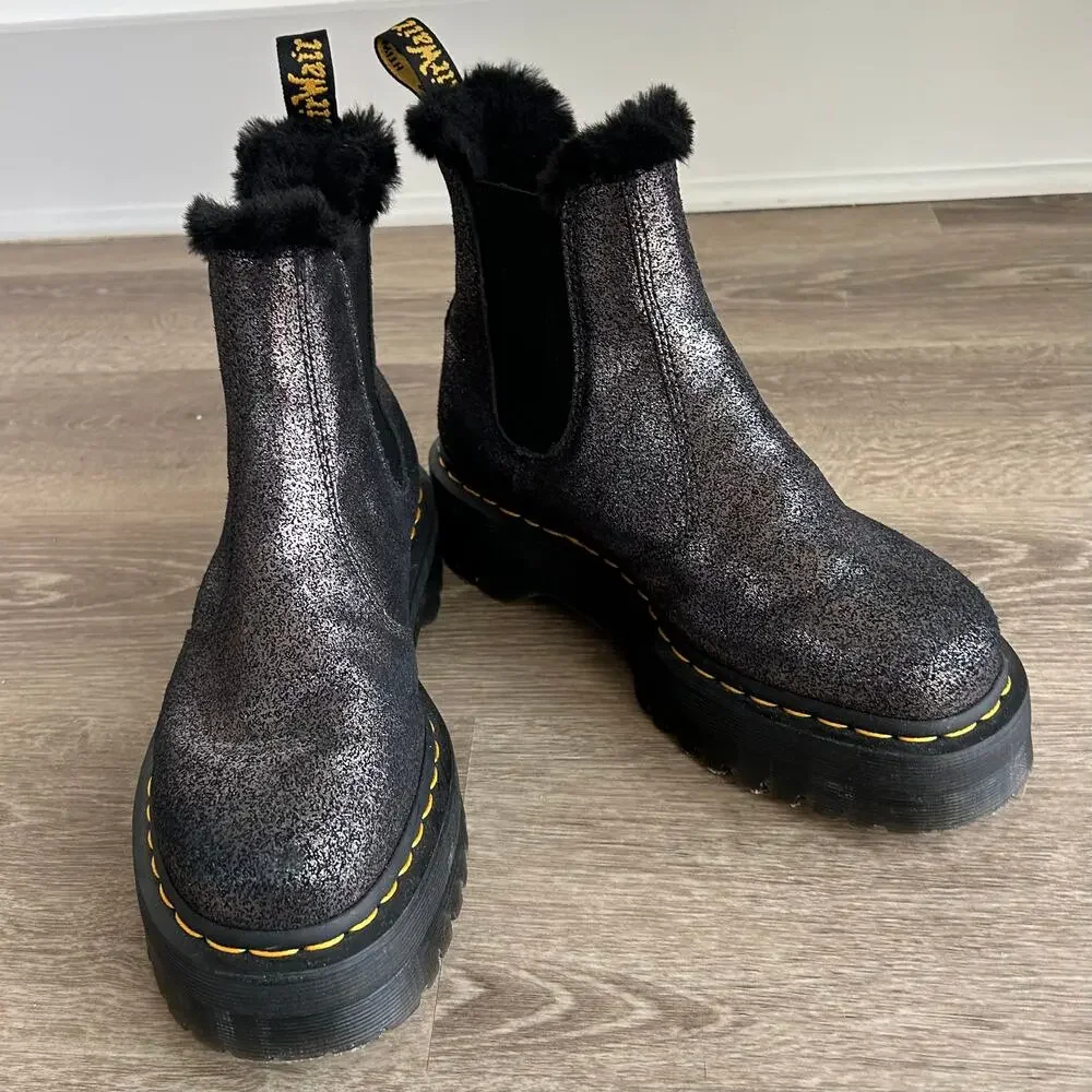 Dr Martens 2976 Quad Faux Fur Platform Chelsea Boot Black Metallic US 9 EU 41